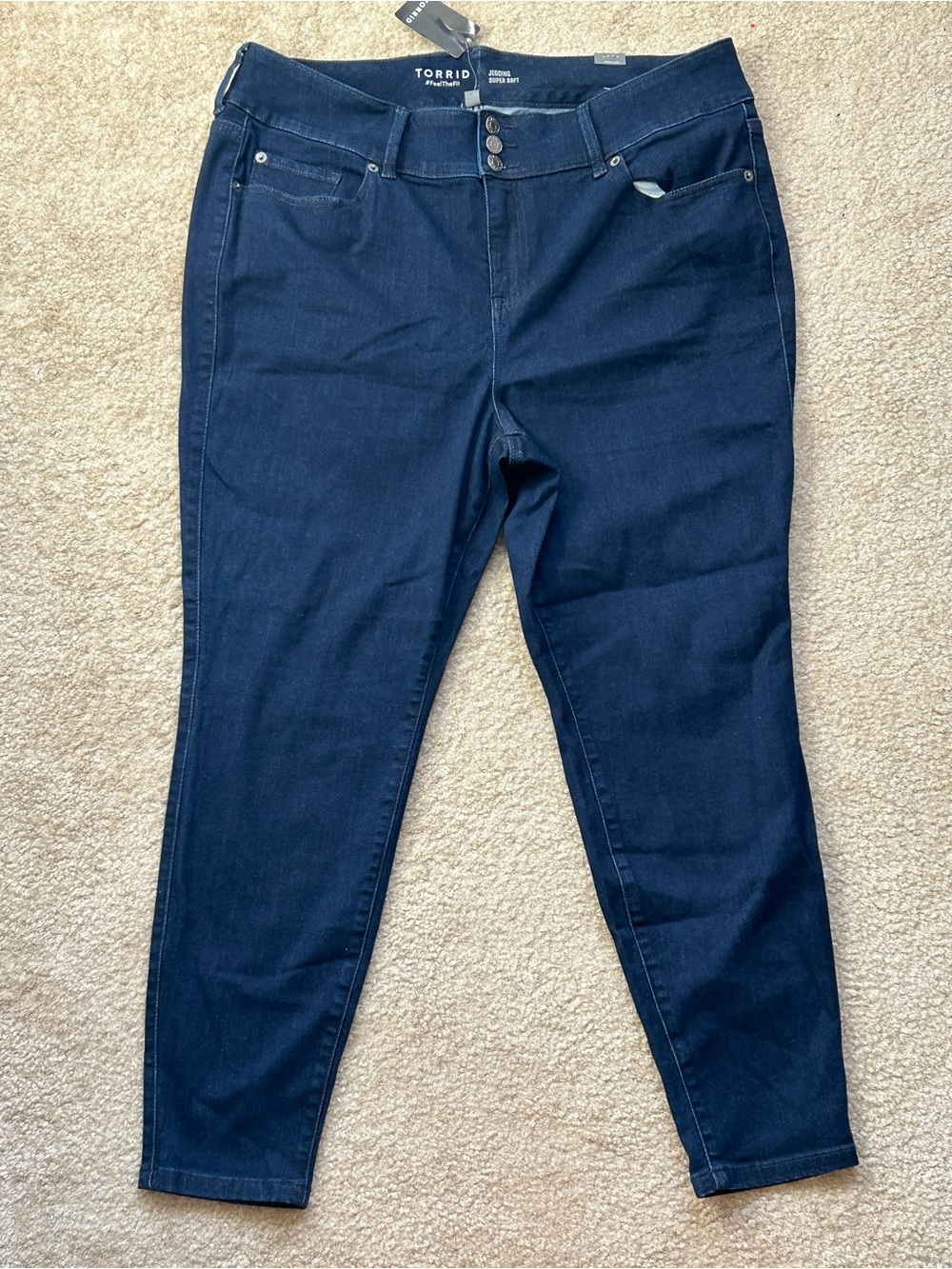 Torrid Super Soft High Rise Skinny Jegging Dark Wash Jeans Women’s Size 20 Short